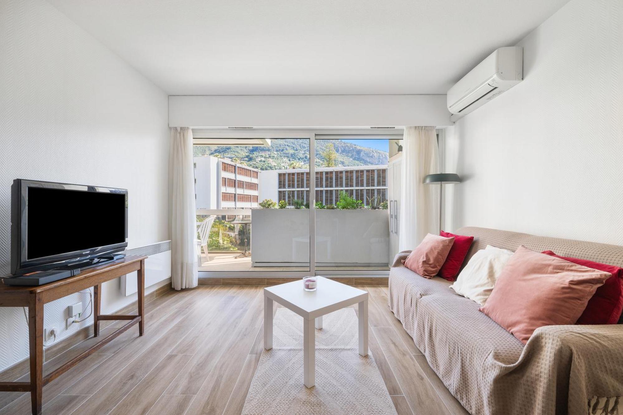 Le Rocamare - Piscine Toit Terrasse - Parking Prive - Terrasse Apartment Menton Exterior photo