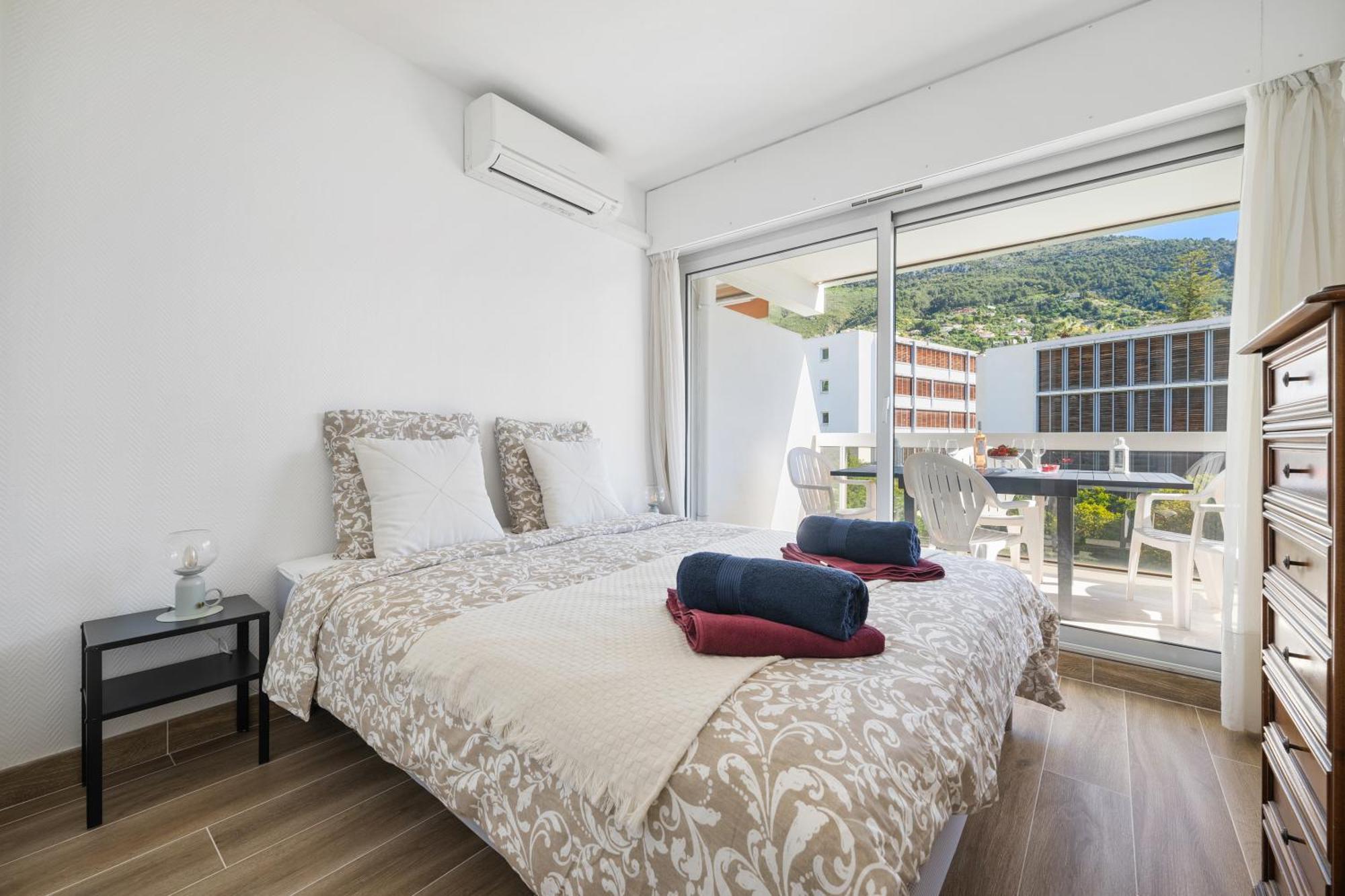 Le Rocamare - Piscine Toit Terrasse - Parking Prive - Terrasse Apartment Menton Exterior photo